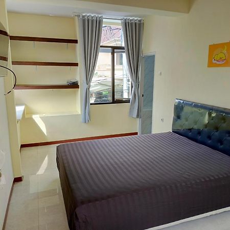 Bebek Kuning Residence Blimbing  Экстерьер фото
